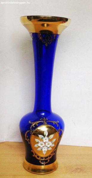 Egyedi szépségű kék aranyozott Bohemia váza dús eklekt