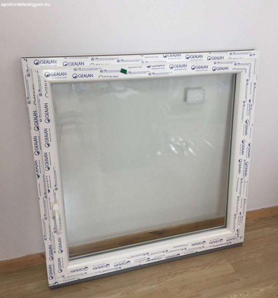 118x118 Bukó-Nyíló műanyag ablak GEALAN S8000