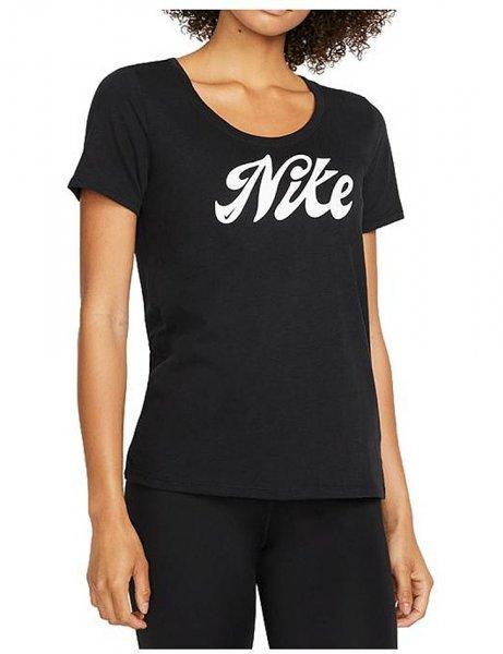Kényelmes Nike női póló