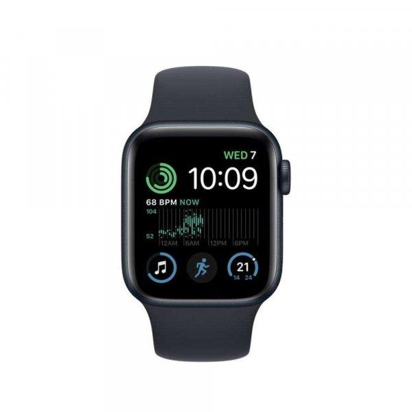 Apple Watch SE (2022) GPS (44mm) Okosóra - Éjfekete Alumíniumtok Éjfekete
Sportszíjjal
