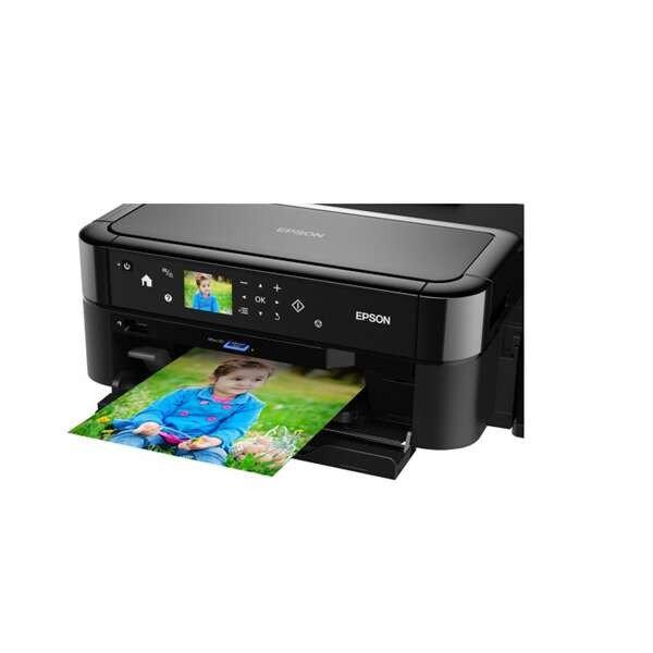 EPSON Tintasugaras nyomtató - EcoTank L810 (A4, színes, 5760x1440 DPI, 37
oldal/perc, USB, CD/DVD, ult. tintakap.)