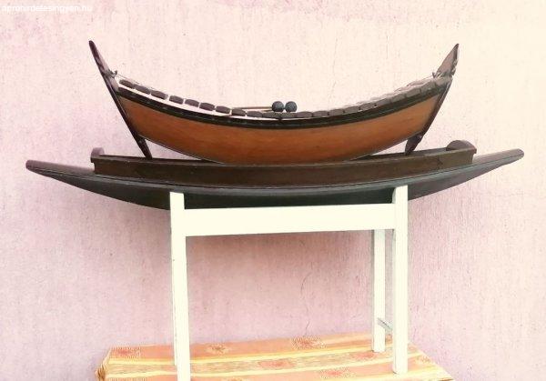 Gamelán különleges csónak testű ütős hangszer. Thaiföldi egy