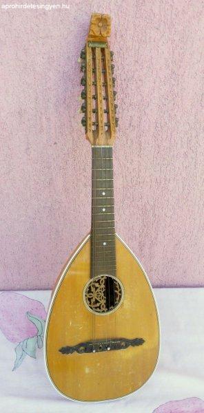 Antik Mandriola vagy Tricordia, 12 húros mandolin. Meinel &