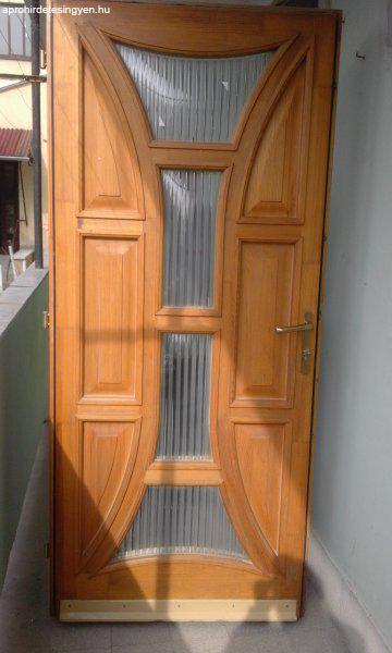 Bontott bejárati ajtó ingyen elvihető