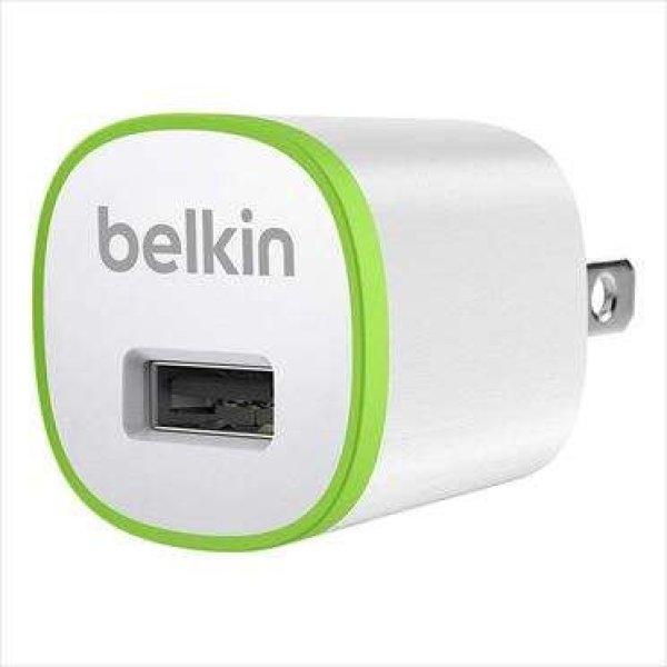 Belkin Apple Lightning 2.1A töltő iPhone 5 fehér (F8J042CWWHT) (F8J042CWWHT)