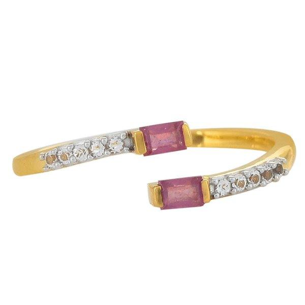 Arannyal Bevont Ezüst Gyűrű Thai Rubinnal és Fehér Topázzal, Méret: 59-58
