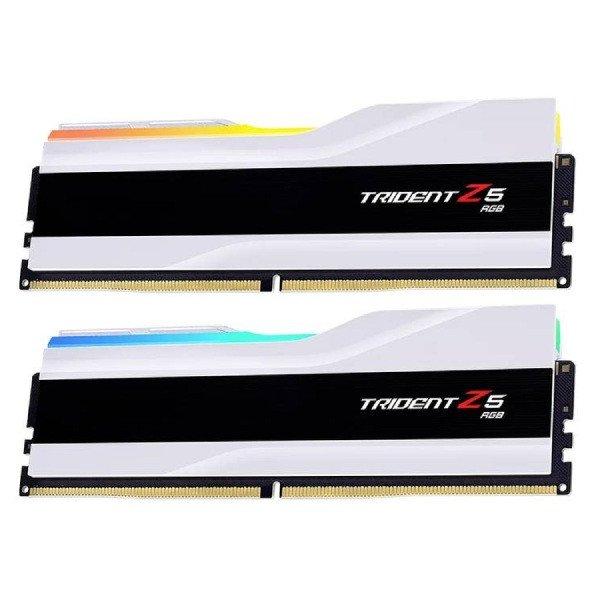 G.SKILL 32 GB Memóriakészlet DDR5 6000 CL32 Trident Z5 RGB, fehér